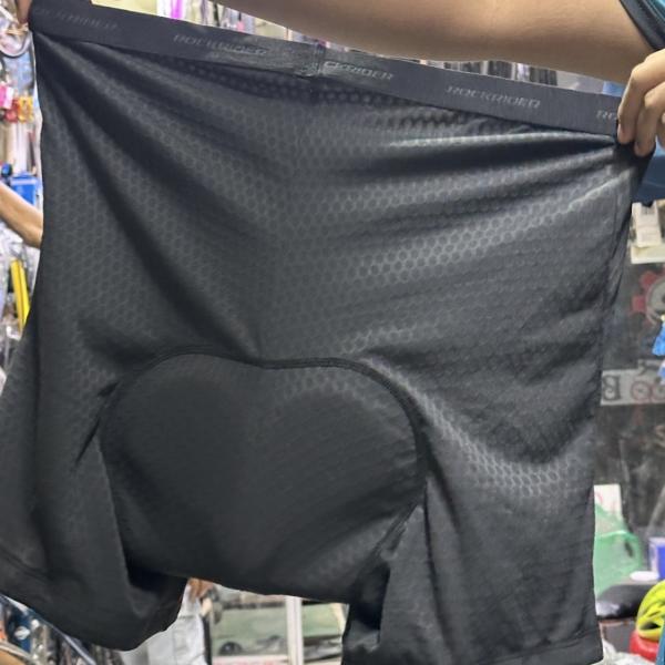 Cycling padded shorts
