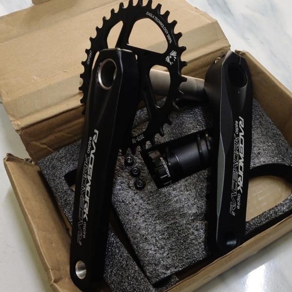 Racework Hollowtech Crankset